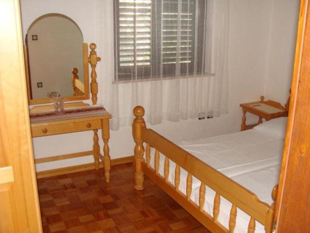 Apartmani Svetina 沃迪切 外观 照片